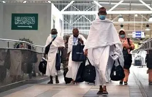 عربستان صدور روادید برای زائران ایرانی را متوقف کرد
