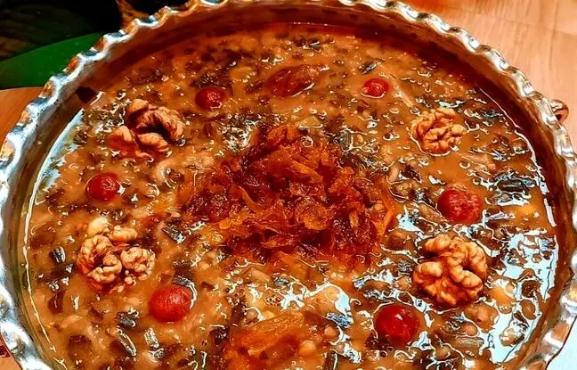 طرز تهیه آش میوه مجلسی با میوه تازه و خشک