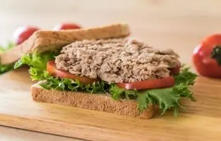 طرز تهیه خوشمزه‌ترین ساندویج تن ماهی