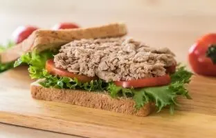 طرز تهیه خوشمزه‌ترین ساندویج تن ماهی