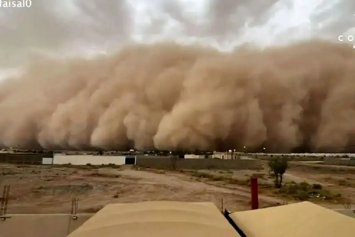  تایم‌لپس ترسناک از طوفان عظیم گرد و غبار در عربستان + ویدئو
