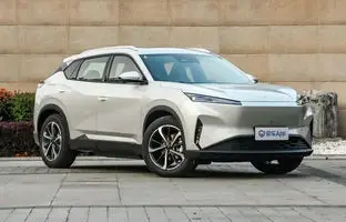  هدموس ۰۶؛ با این برند چینی جدید بازار آشنا شوید 