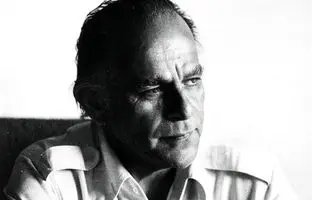 زیباترین اشعار فارسی؛ رمانتیک‌ترین شعر اجتماعی فریدون مشیری