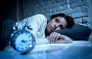 ۸ دلیل برای بی‌خوابی شبانه/ این ۱۲ توصیه را جدی بگیرید