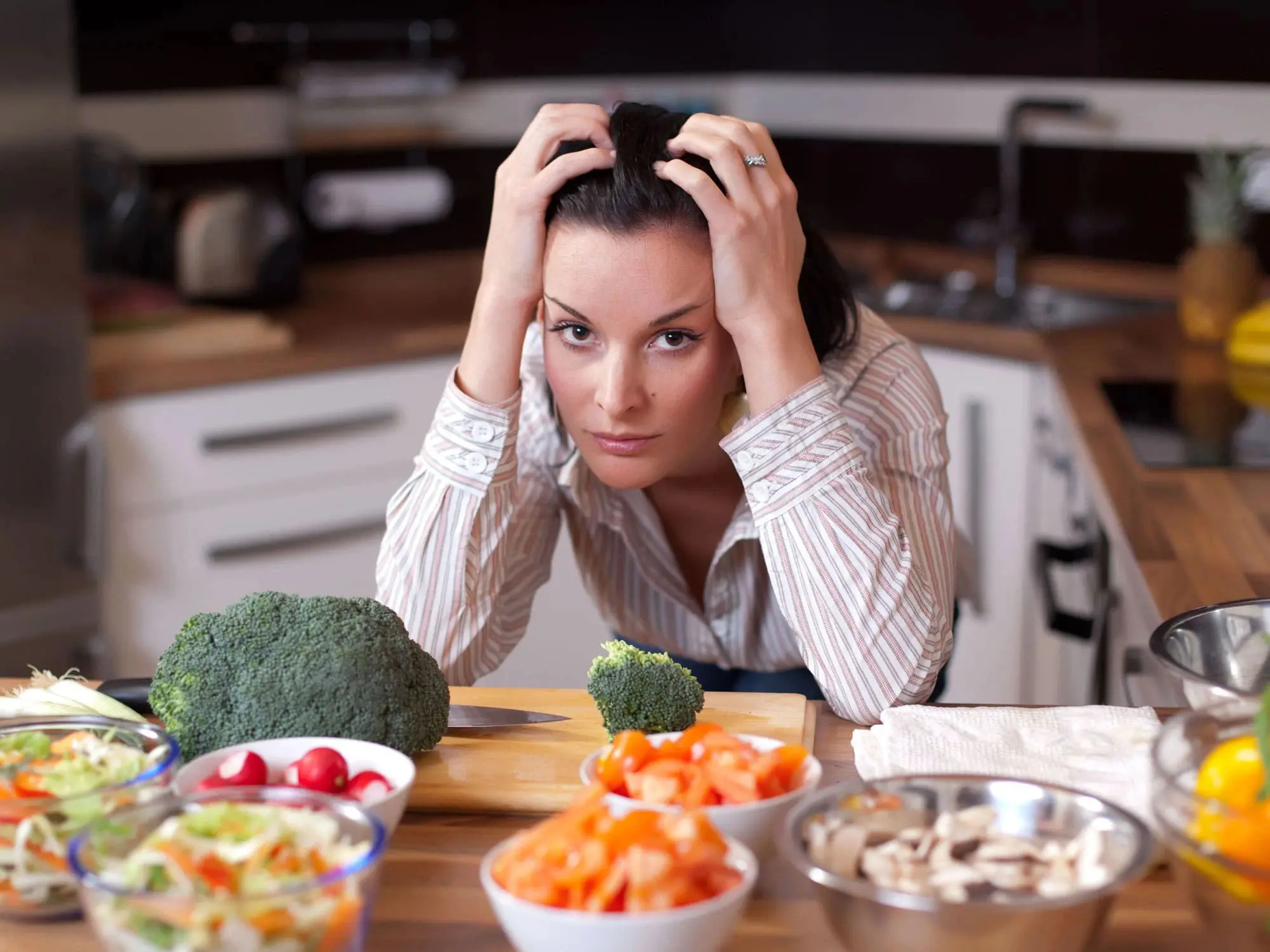 اضطراب واقعی چه نشانه‌هایی دارد؟/ راهکارهای تغذیه‌ای برای کاهش اضطراب