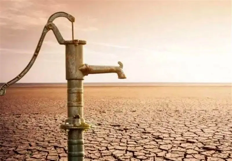 آب در جهان کمیاب شد؛ ۲۰۰۰ گیگاتن منابع آبی از دست رفته است