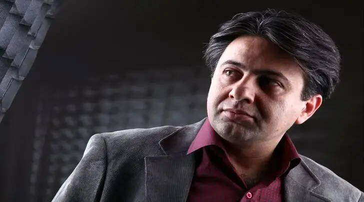 زیباترین اشعار فارسی؛ شعری برای تمام چیزهایی که از تو بعید نیست از زبان یداللهی