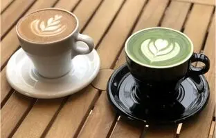 
۵ نوشیدنی کره‌ای برای به تأخیر انداختن پیری
