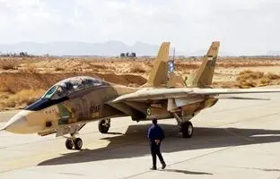گفتگوی جالب پزشکیان با خلبانان نیروی هوایی + ویدئو