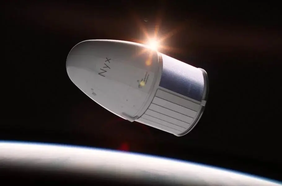 برای اولین بار یک کامپیوتر کوانتومی با راکت فالکون ۹ اسپیس‌ایکس به فضا پرتاب شد