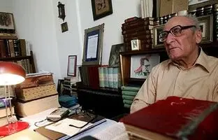 افسر نجات‌یافته از اعدام که چهره معروفی شد 