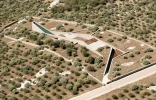 خانه‌های مدفون؛ ایده جذاب معماران یونانی که در ایران هم کارآمد است + تصاویر