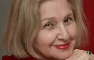 زیباترین ترانه‌های فارسی؛ عاشقانه‌های نخستین ترانه سرای زن ایران