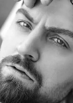  رپ خوانی امیرحسین فتحی با شایع در اتاق گریم 