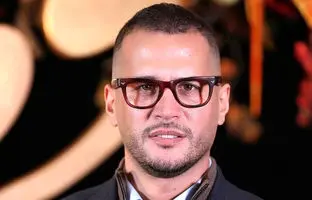 حضور بازیگران معروف در مراسم ختم پدر سیاوش خیرابی + ویدئو