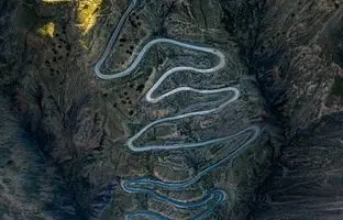 جاده روستای ناندل یکی از خطرناکترین جاده های شمال ایران