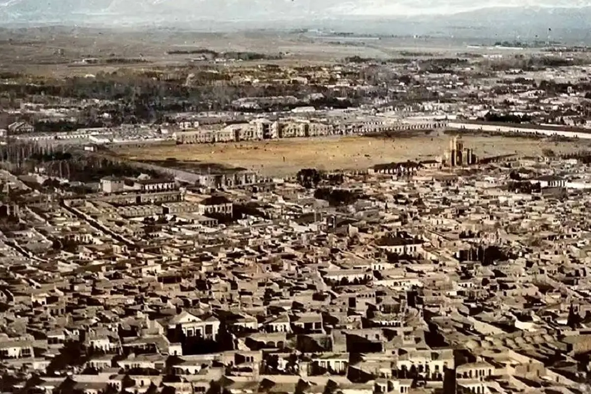 «نمایی از شکل و شمایل سنتی شهر» در سال 1248 + تصویر