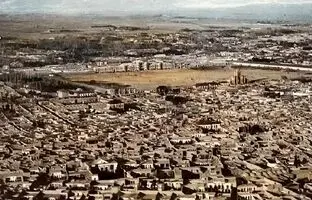 «نمایی از شکل و شمایل سنتی شهر» در سال 1248 + تصویر