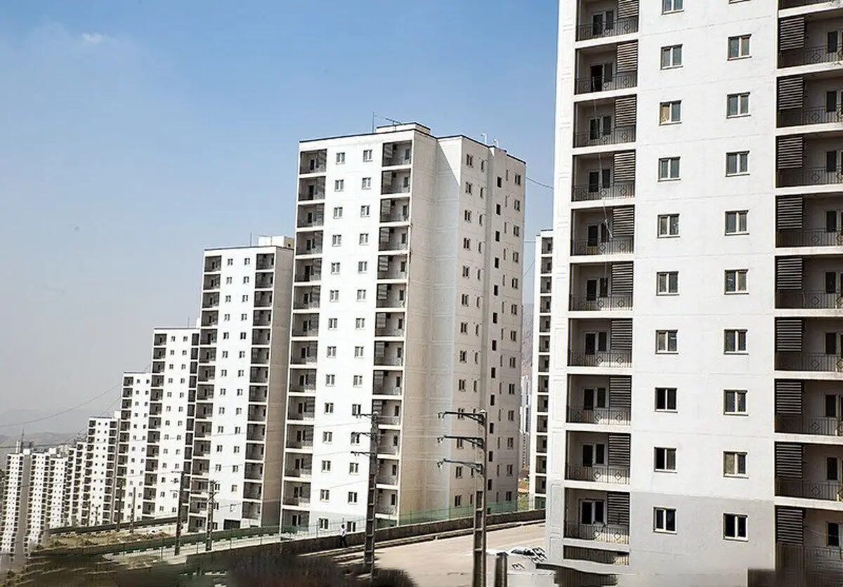 حادثه صبحگاهی در مجتمع مسکونی لویزان/ ۱۰ نفر روانه بیمارستان شدند + عکس