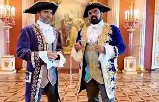 
فیلمی عجیب مجریان صداوسیما با لباس روسی! + ویدئو