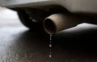  چرا از لوله اگزوز خودرو آب می‌چکد؟ 