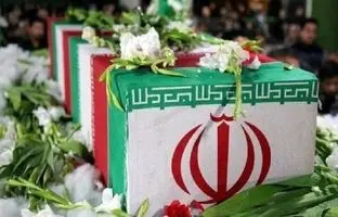 تصویر شهید محمد مهدی شاهرخی فر که در دفاع در مقابل حملات اسرائیل به شهادت رسید