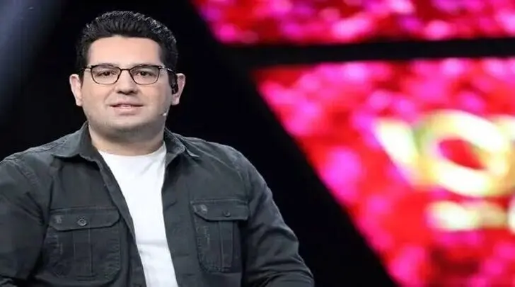 مجری معروف تلویزیون، محمدرضا احمدی کجاست؟