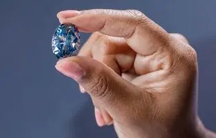 این الماس ۲ میلیون دلاری خاص‌ترین الماس جهان است