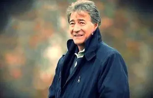 
۳۱ سال پیش: ناصر حجازی در آستانه نیمکت سپاهان / عکس‌هایی دیده نشده از اسطوره با فرزندانش
