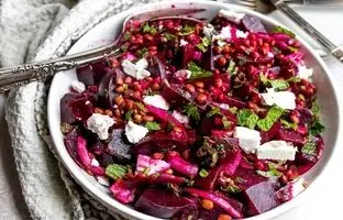 طرز تهیه سالاد لبو و انار خوشمزه و خوشرنگ مخصوص شب یلدا