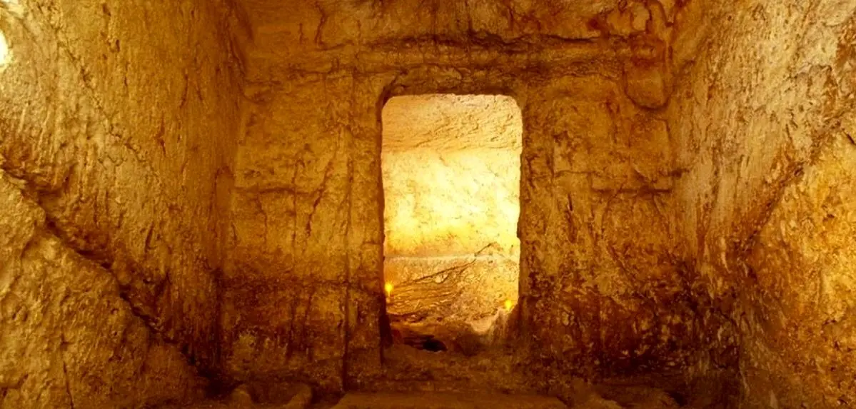 مقبرۀ 5 هزارساله‌ای که شاید ردپای یک پادشاهی ماقبل تاریخ باشد