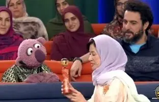 
پشت‌صحنه رقص جنجالی جناب خان با کفش‌های اوشین + ویدئو