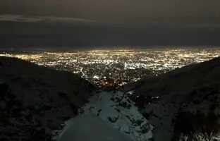 (ویدئو) بارش برف تابستانی در توچال