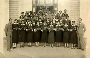 مدرسه موسیقی قدیمی در شیراز اواخر دهه ۲۰ + عکس