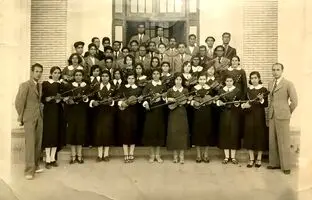 مدرسه موسیقی قدیمی در شیراز اواخر دهه ۲۰ + عکس