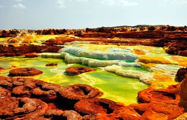 جهنم «دالول»؛ تنها نقطه‌ای در کره زمین که هیچ گونه‌ای از حیات در آن یافت نشده است