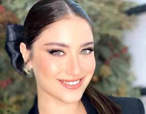  هازال کایا، بازیگر مشهور سریال عشق ممنوع بعد 16 سال + عکس