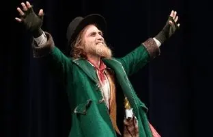  هشدار هوتن شکیبا به تماشاچی: فیلم نگیر! 