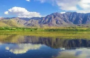 تالاب‌های بکر چهار محال و بختیاری؛ بهشتی برای طبیعت‌گردان در ماه آخر تابستان