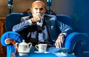 پاپاراتزی ایرانی؛ بدن ورزیده و آماده جمشید هاشم‌پور در ۸۱ سالگی