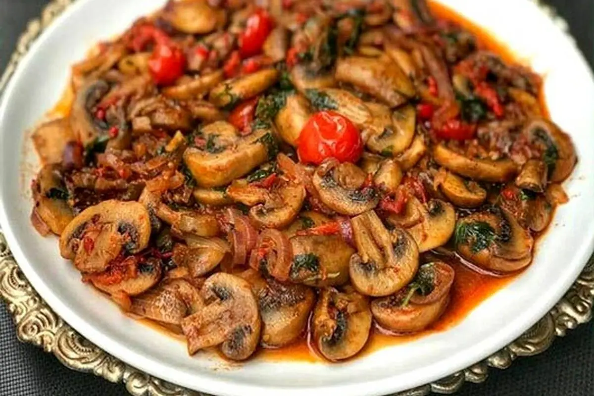 طرز تهیه خوراک قارچ؛ یک غذای خوشمزه و اقتصادی