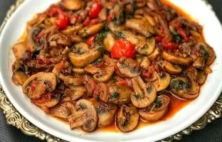 طرز تهیه خوراک قارچ؛ یک غذای خوشمزه و اقتصادی