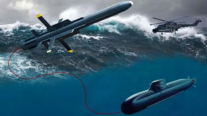 اولین زیردریایی مجهز به موشک‌های ضد هوایی جهان