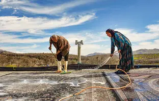 چطور در خانه تکانی عید آب کمتری مصرف کنیم؟