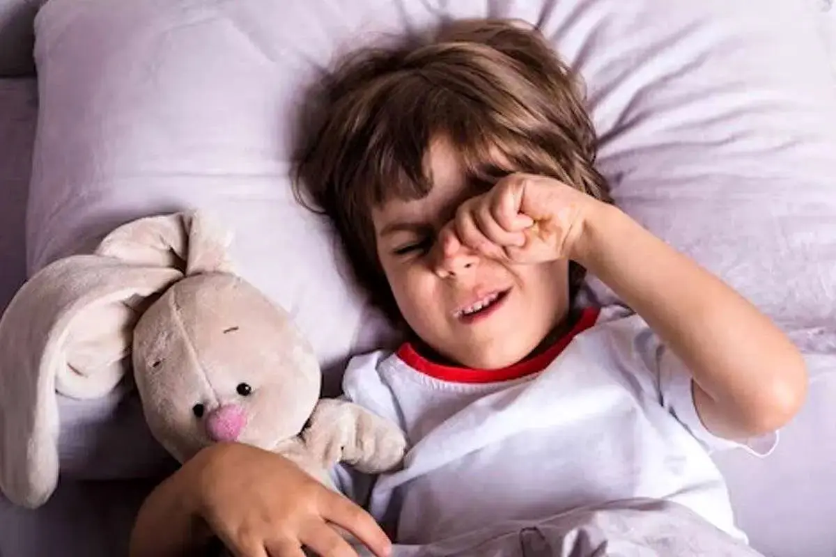  چگونه صحبت کردن در خواب کودکان را متوقف کنیم؟ 