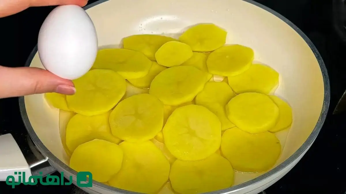 غذای ساده، سریع و متفاوت با سیب زمینی و تخم مرغ + رازهای یک سیب زمینی و تخم مرغ معرکه