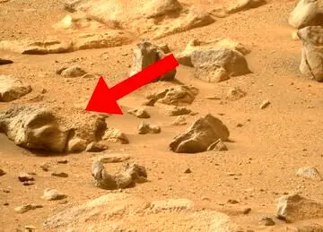  کشف چهره‌ مدفون زیر شن‌های مریخ + عکس