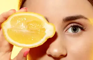  7 ماسک خانگی معجره گر با لیموترش برای پوست