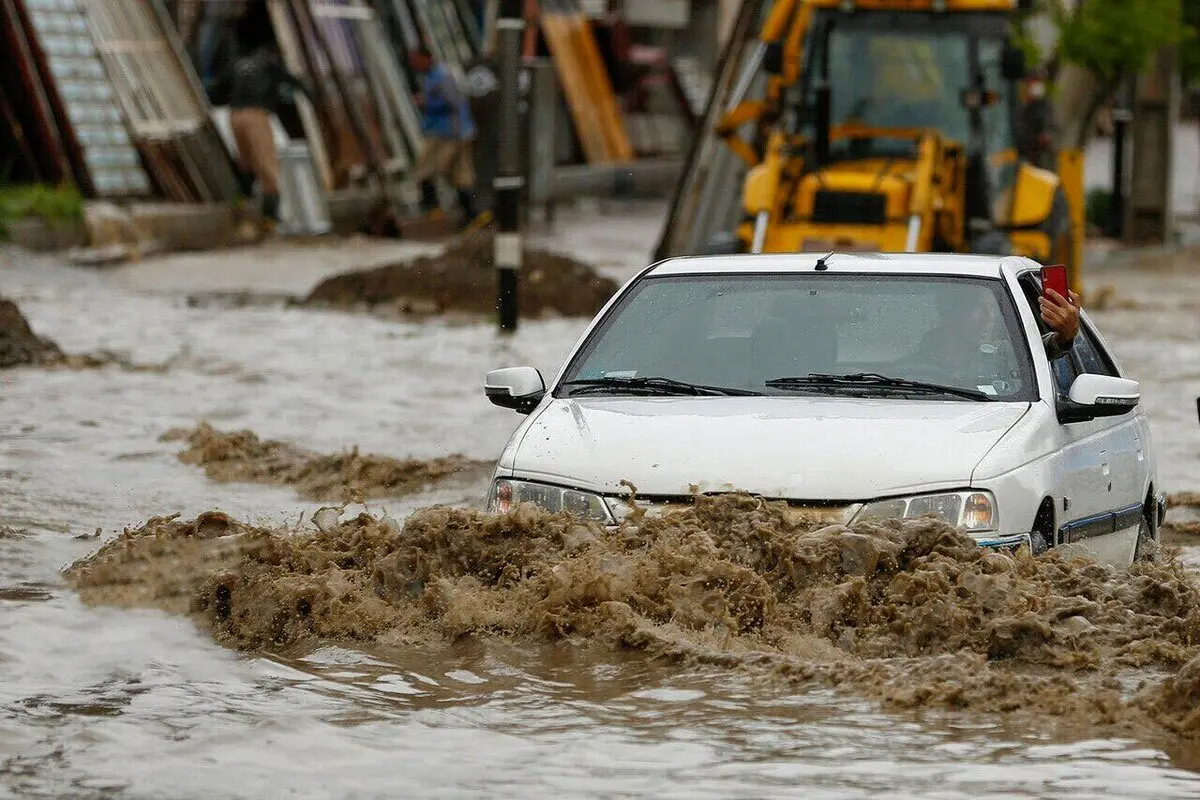 (ویدیو) انتشار اولین فیلم از سیلاب جاده هراز