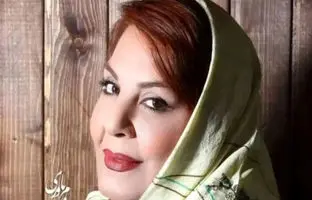 عکسی کمتر دیده شده از زهره حمیدی در کنار دخترش 